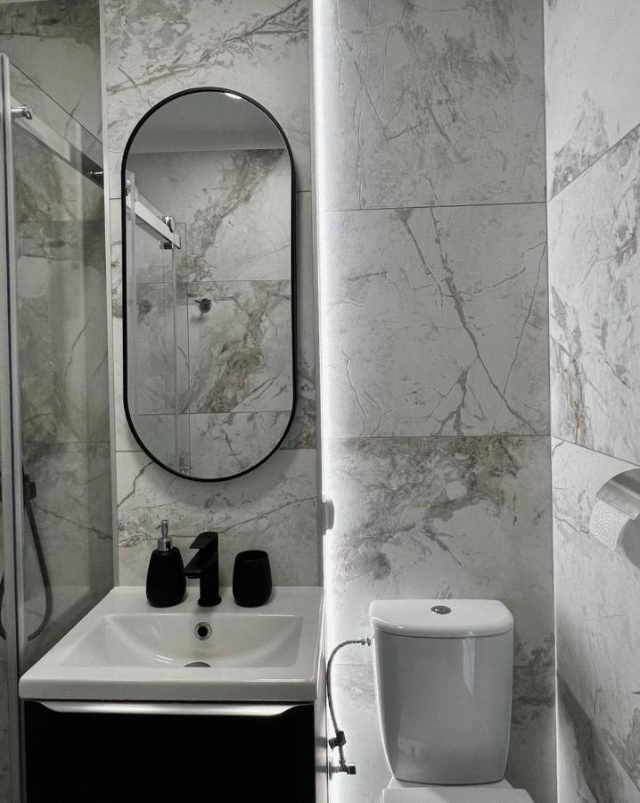 Mirovski Apartment Варшава Екстер'єр фото