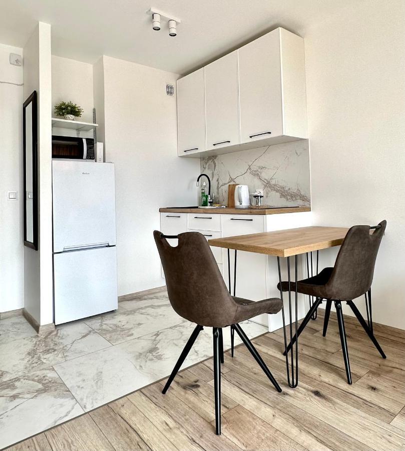Mirovski Apartment Варшава Екстер'єр фото